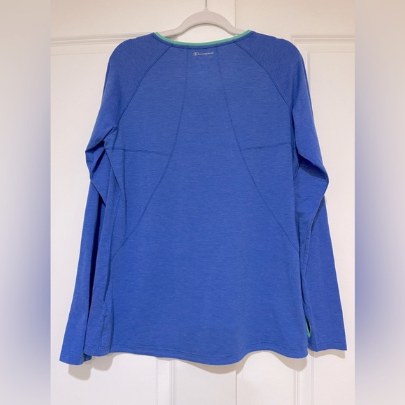 Champion long sleeve like new condition work out top size XL - Picture 2 of 4